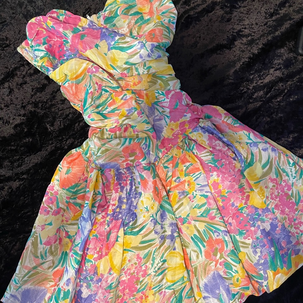 Lot of 3 Vintage 90s-80s dresses size small-medium!! 🌸